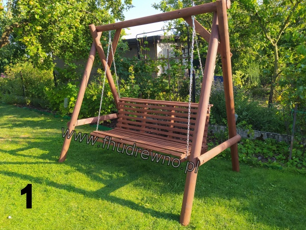 Huśtawka ogrodowa drewniana  1